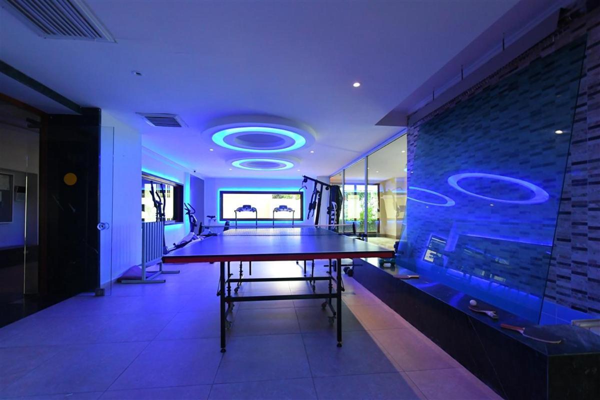 Yekta Atrium Two-room For Rent Just 350 Meters From The Sea In Mahmutlar, Comfortable Living By The Coast Lägenhet